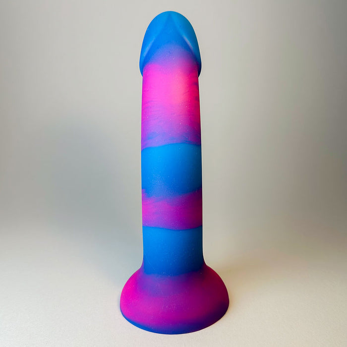 SWIRL Vibrant Liquid Silicone Dildo 7 Inch